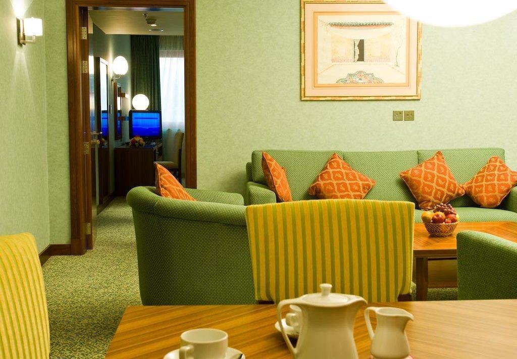 City Seasons Al Hamra Hotel Абу-Даби Номер фото